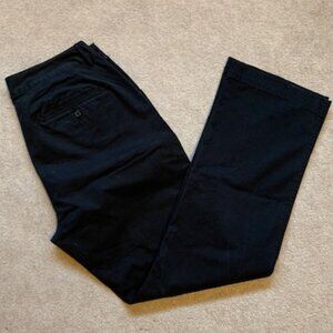 Eddie Bauer Size 8 black chinos straight leg
